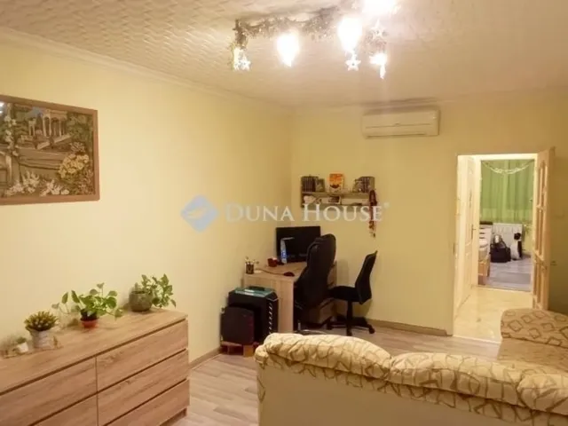 Eladó lakás Budapest III. kerület, Békásmegyer 74 nm