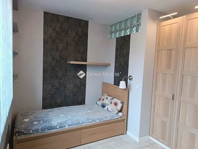 Eladó lakás Vác 66 nm