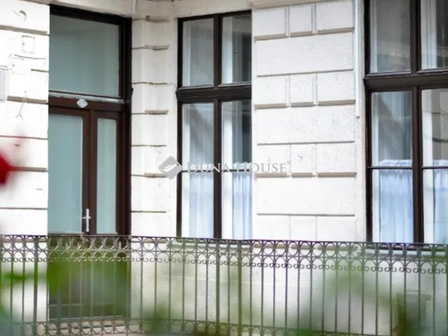 Eladó lakás Budapest V. kerület 76 nm