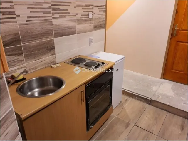 Eladó ház Budapest XX. kerület 276 nm