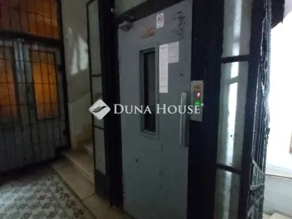 Eladó lakás Budapest VI. kerület 71 nm