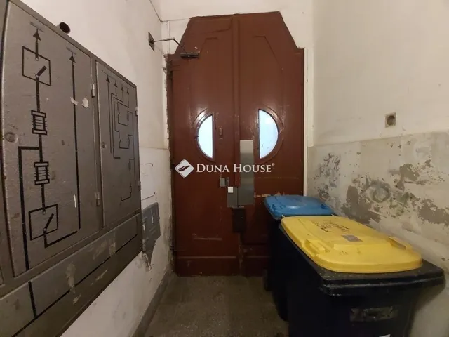 Eladó lakás Budapest VI. kerület 71 nm