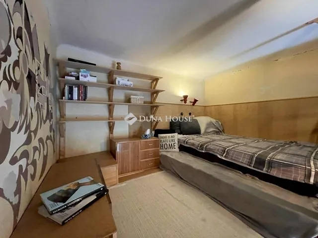 Eladó lakás Budapest VI. kerület, Nagykörúton kívüli terület 99 nm