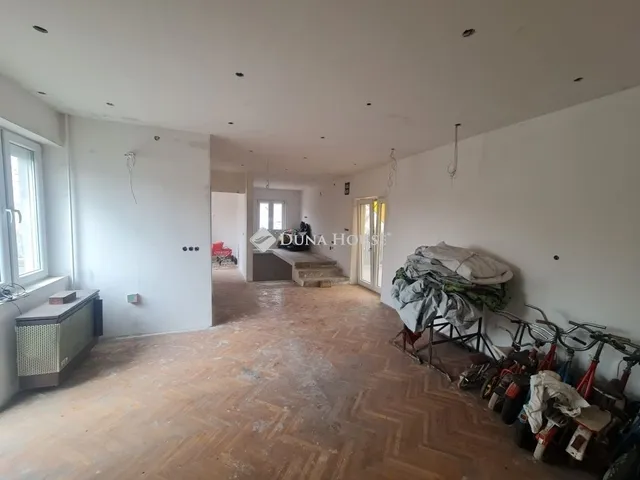 Eladó ház Budapest XX. kerület 234 nm