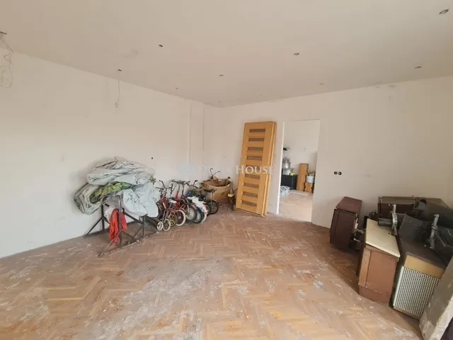 Eladó ház Budapest XX. kerület 234 nm