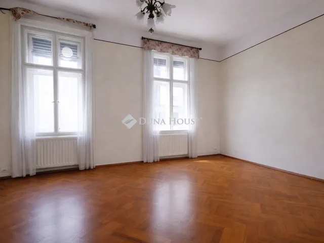 Eladó lakás Budapest VIII. kerület 177 nm