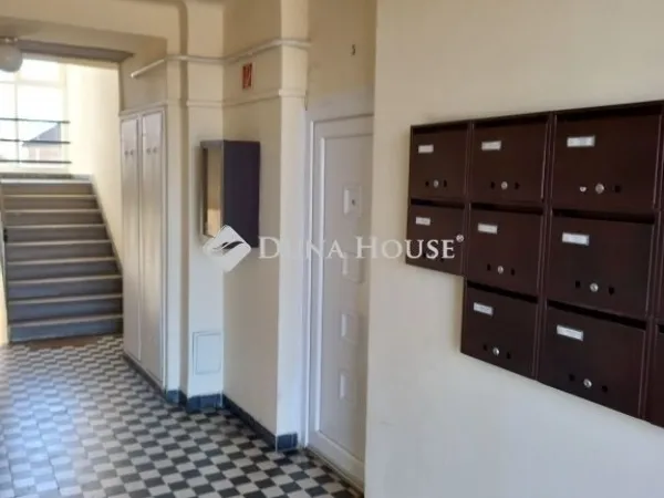 Eladó lakás Budapest XVI. kerület 57 nm