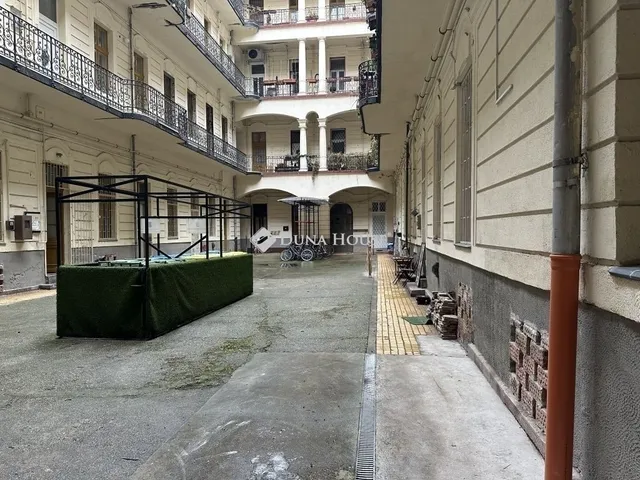 Eladó lakás Budapest VIII. kerület 67 nm