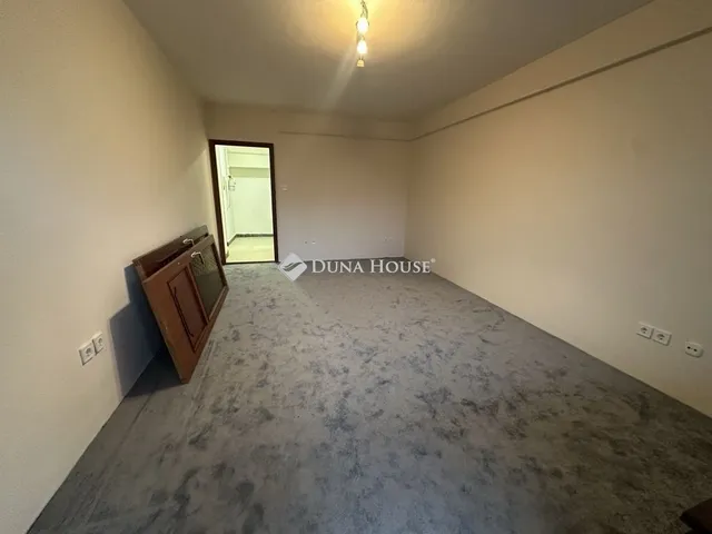 Eladó lakás Budapest X. kerület, Óhegy 35 nm