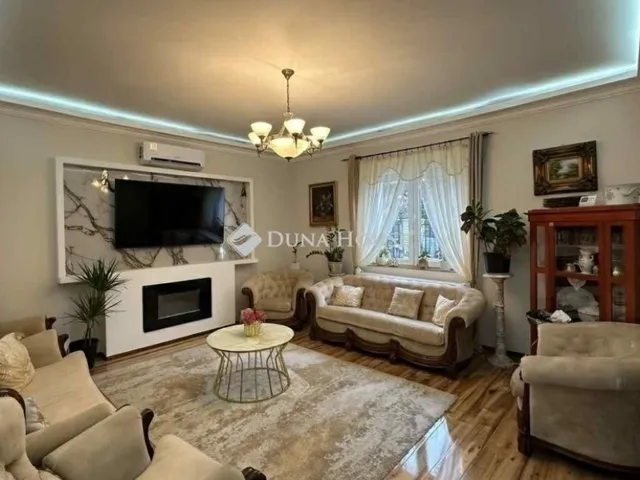 Eladó ház Budapest XIV. kerület 90 nm