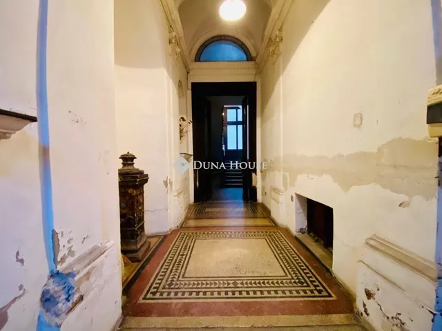 Eladó lakás Budapest VI. kerület, Nagykörúton kívüli terület 40 nm