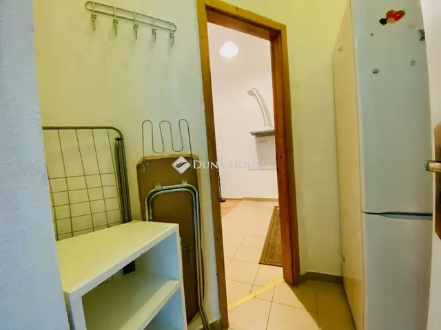 Eladó lakás Budapest VI. kerület, Nagykörúton kívüli terület 40 nm