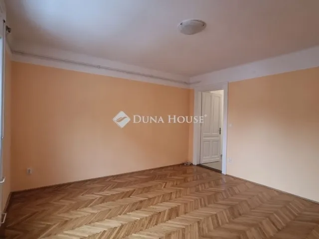 Eladó lakás Budapest XIV. kerület, Törökőr 38 nm