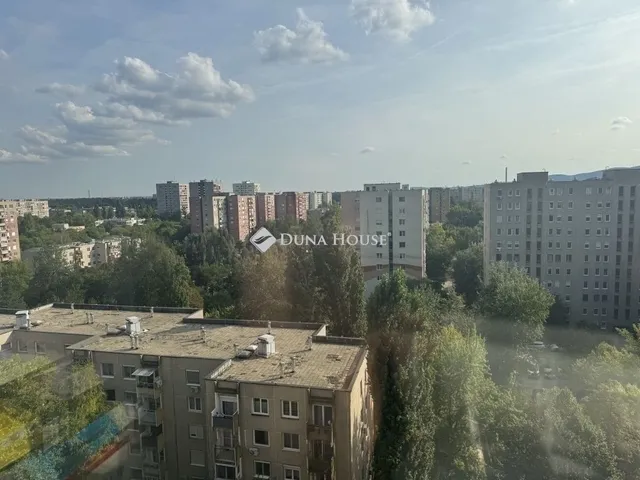 Eladó lakás Budapest III. kerület 114 nm