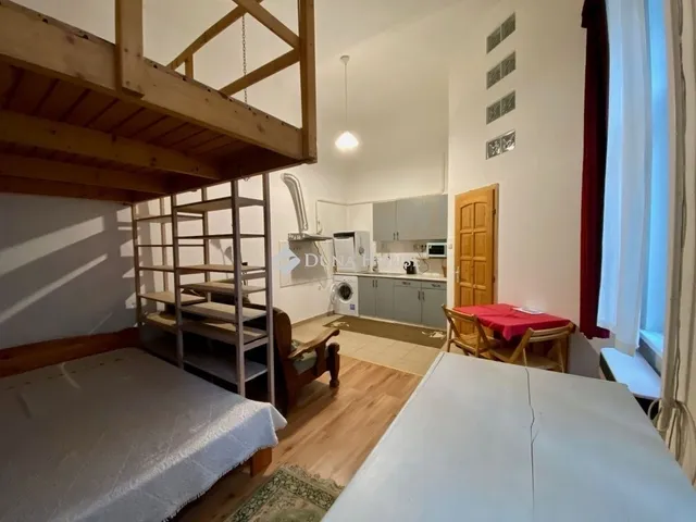 Eladó lakás Budapest VI. kerület 40 nm