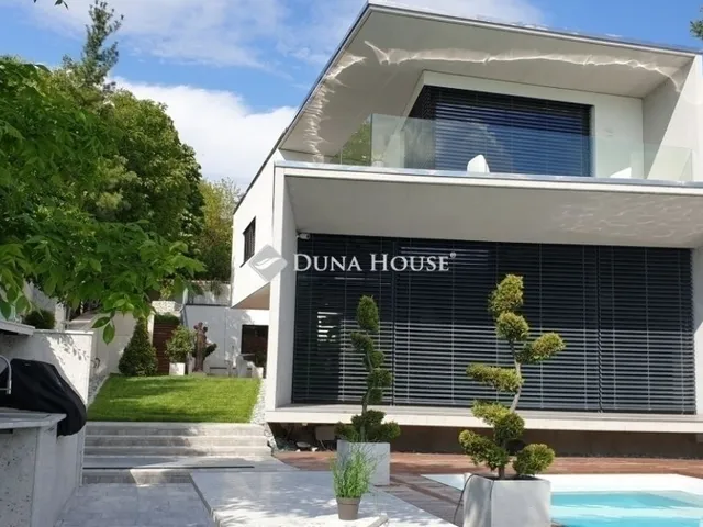 Eladó ház Budapest III. kerület 361 nm