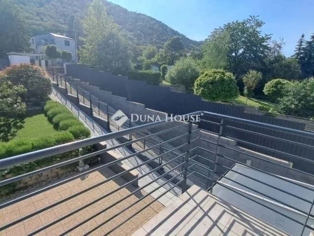 Eladó lakás Budapest III. kerület 124 nm