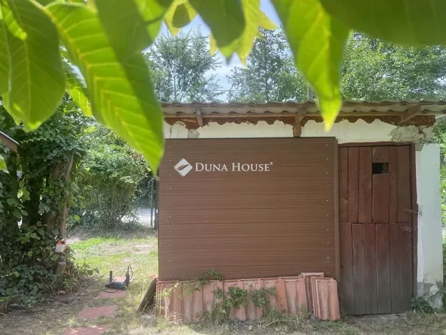 Eladó telek Budapest XXIII. kerület 1240 nm