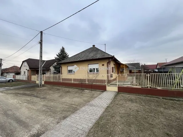 Eladó ház Monorierdő 83 nm