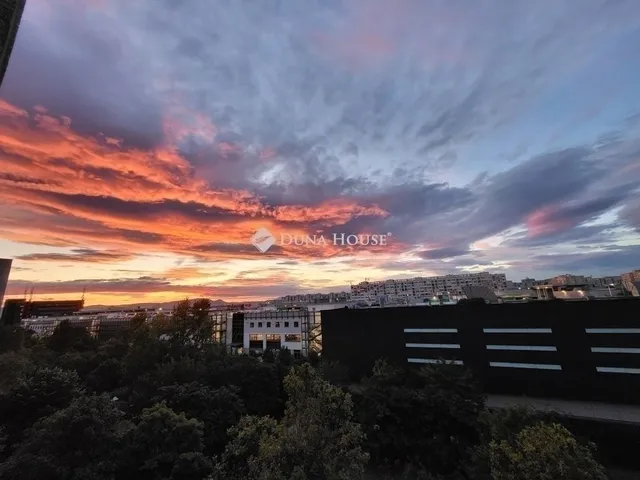 Eladó lakás Budapest X. kerület 68 nm