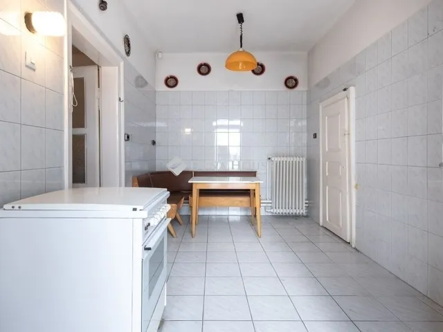 Eladó ház Budapest XX. kerület 193 nm