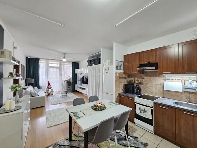 Eladó lakás Budapest XX. kerület 55 nm