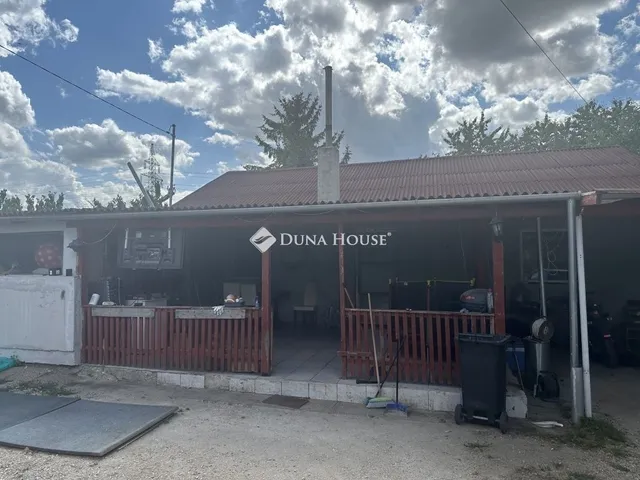 Eladó ház Érd 88 nm