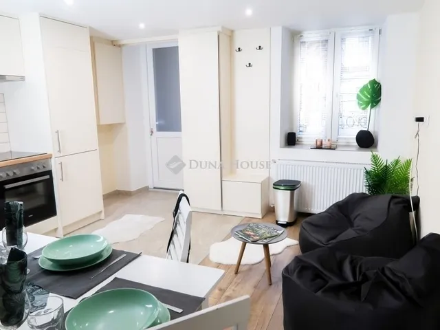 Eladó lakás Budapest VIII. kerület 30 nm