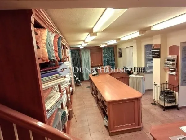 Kiadó kereskedelmi és ipari ingatlan Budapest VIII. kerület 170 nm