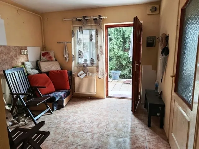 Eladó ház Érd 240 nm