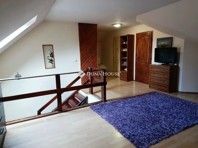 Eladó ház Érd 240 nm