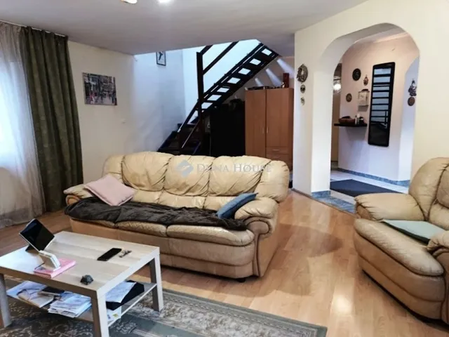 Eladó ház Érd 240 nm