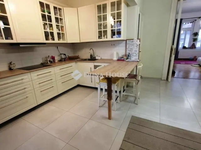 Eladó lakás Budapest IX. kerület 73 nm