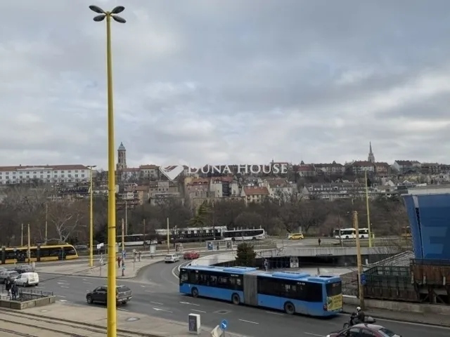 Eladó lakás Budapest XII. kerület 122 nm