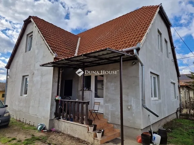 Eladó ház Monor 167 nm