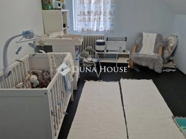 Eladó ház Monor 167 nm