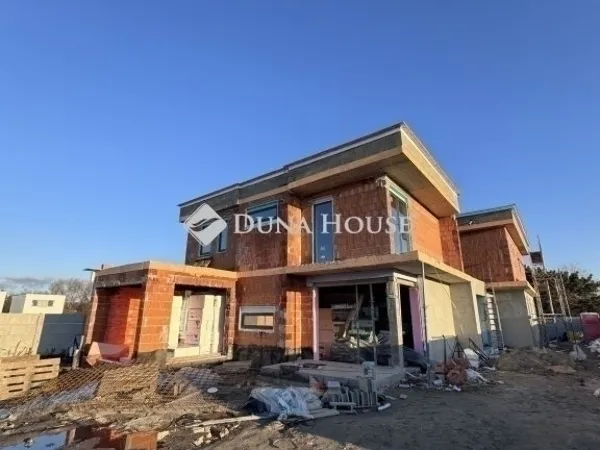 Eladó ház Vecsés 126 nm