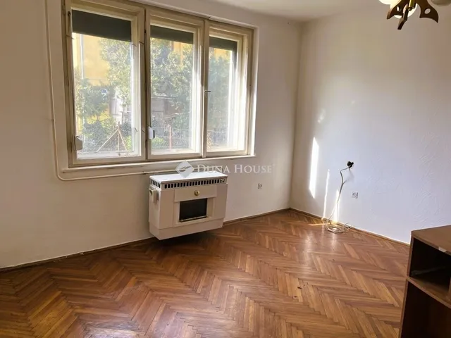 Eladó lakás Ócsa 59 nm