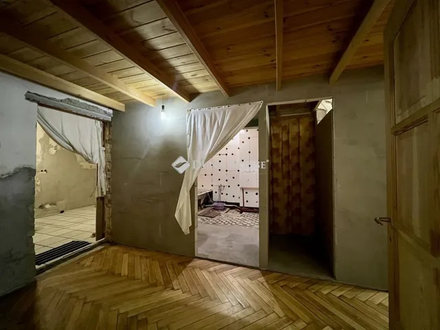 Eladó lakás Budapest VIII. kerület 77 nm