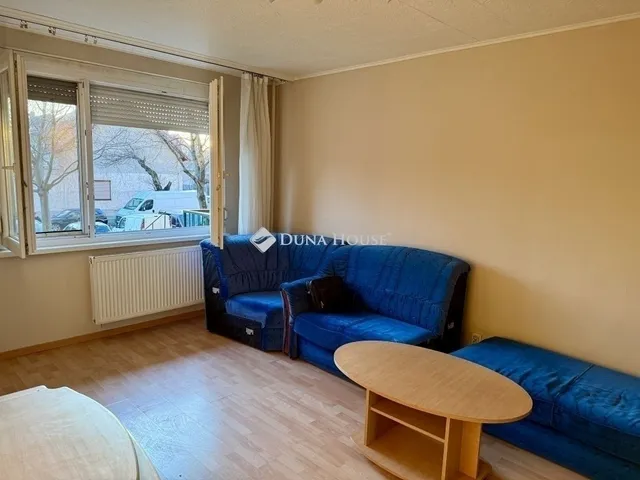 Eladó lakás Budapest XV. kerület 35 nm