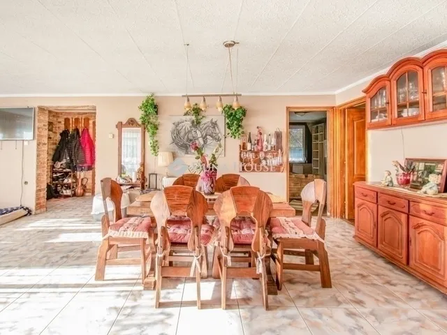 Eladó ház Üllő 150 nm