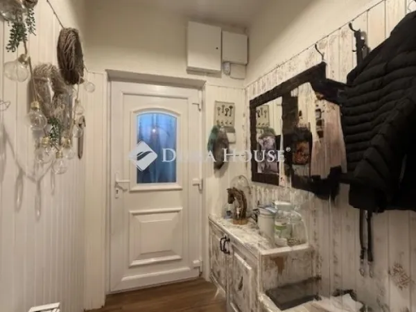 Eladó ház Vecsés 143 nm