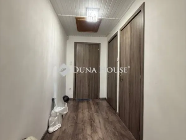 Eladó ház Vecsés 143 nm