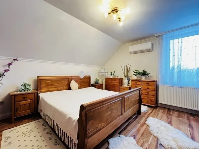 Eladó ház Monor 190 nm