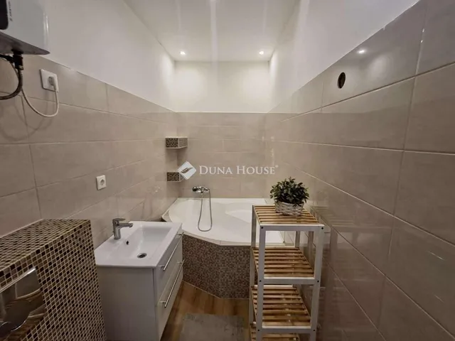 Eladó ház Budapest XV. kerület, Rákospalota 40 nm