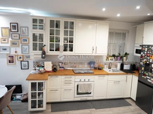 Eladó ház Vecsés 102 nm