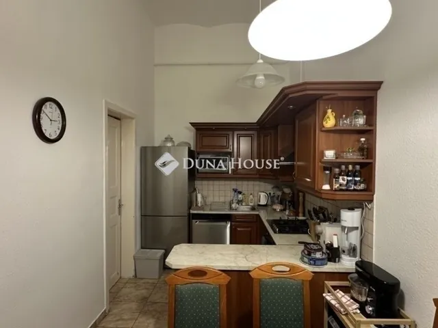 Eladó lakás Budapest VI. kerület 97 nm