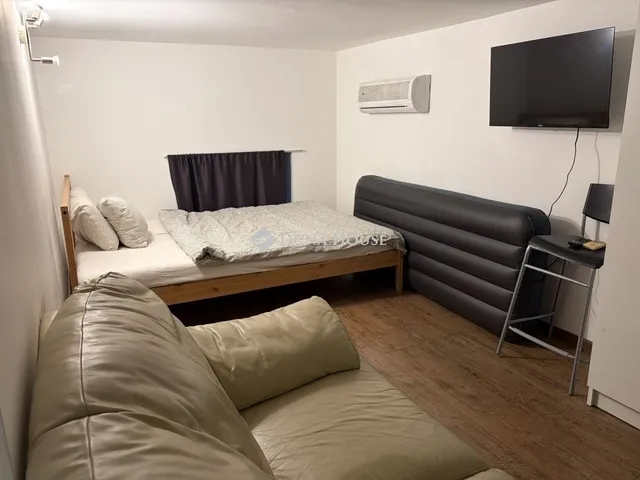 Eladó lakás Budapest VI. kerület 43 nm