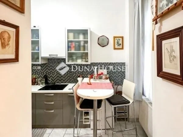 Eladó lakás Budapest II. kerület 84 nm