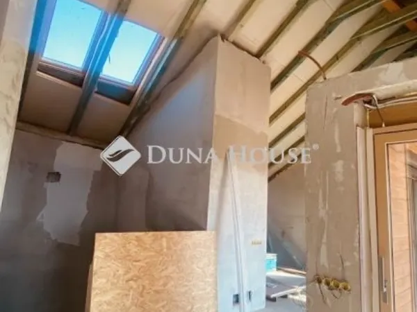 Eladó ház Csömör 175 nm